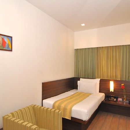 Hotel Studio Estique Pune Luaran gambar