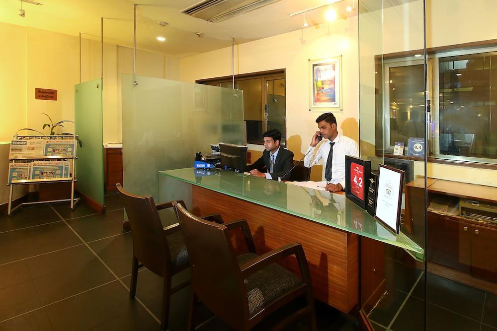 Hotel Studio Estique Pune Luaran gambar