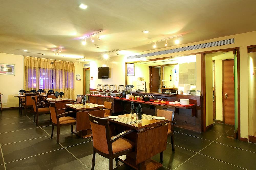 Hotel Studio Estique Pune Luaran gambar