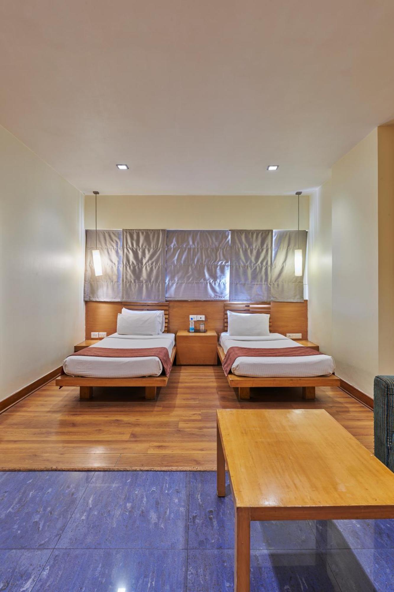Hotel Studio Estique Pune Luaran gambar