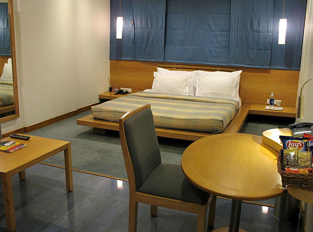 Hotel Studio Estique Pune Luaran gambar