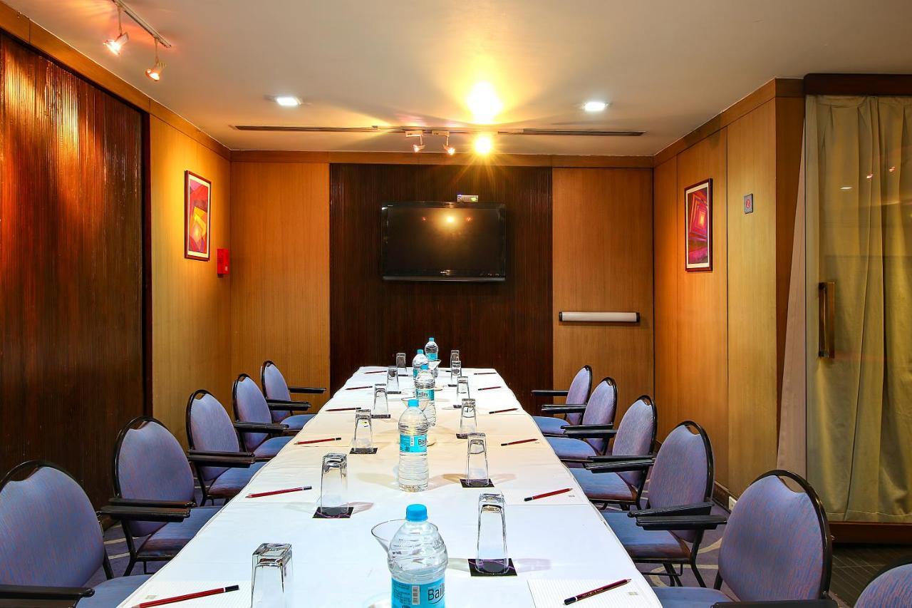 Hotel Studio Estique Pune Luaran gambar